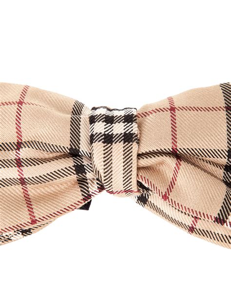 red burberry bow tie